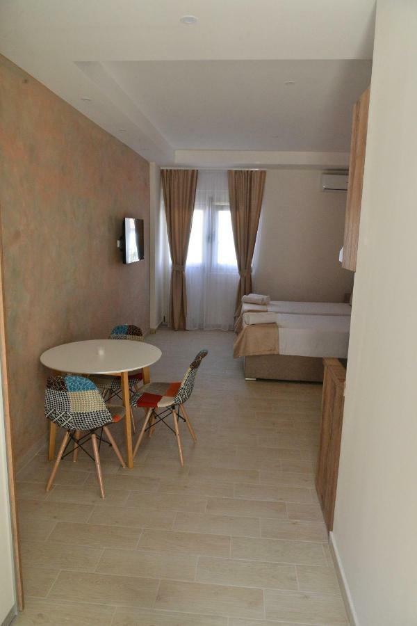 Helada Apartments Tivat Exterior foto